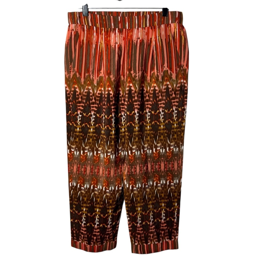 BCBG Maxazria Women’s Medium Pull on Crop Striped Pants